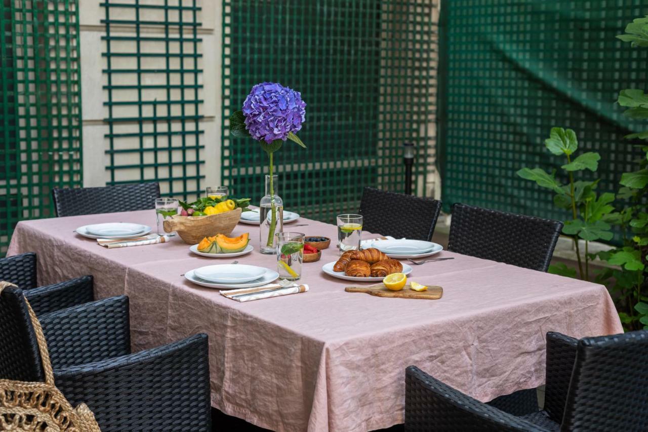Milestay Champs Elysees Paris Exterior foto